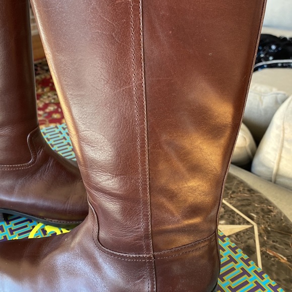 Tory Burch Almond Kierman Leather Logo Boot 7 - Picture 8 of 11
